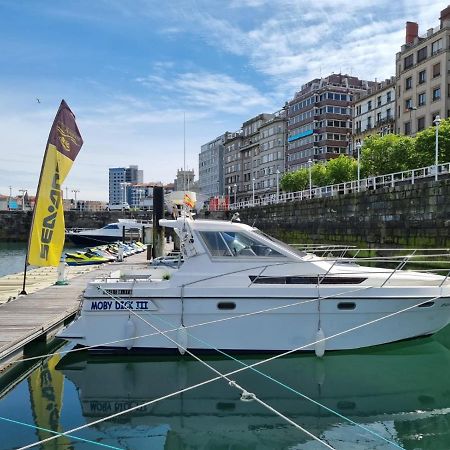 ホテル Experiencia En El Mar Gijon M エクステリア 写真