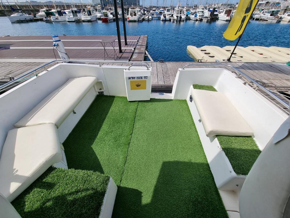 ホテル Experiencia En El Mar Gijon M エクステリア 写真